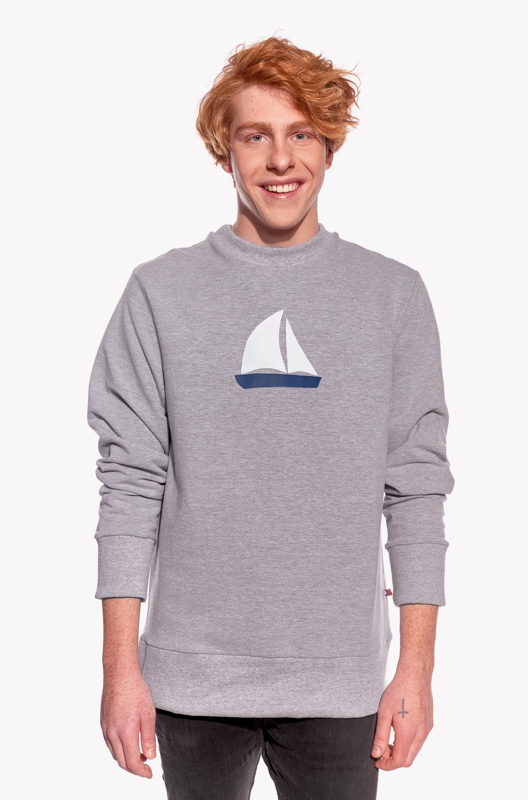 Hoodie with sailboat
