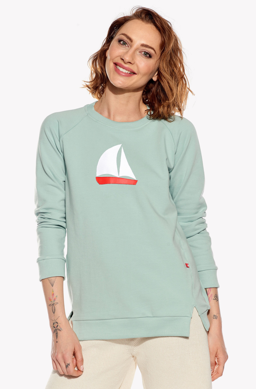 Hoodie with sailboat