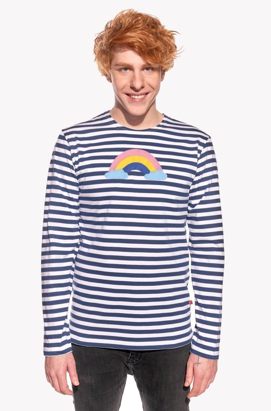 Shirt with a rainbow