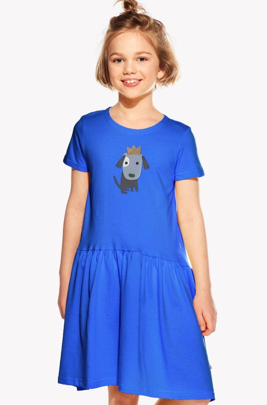 Kleider mit einem Hund