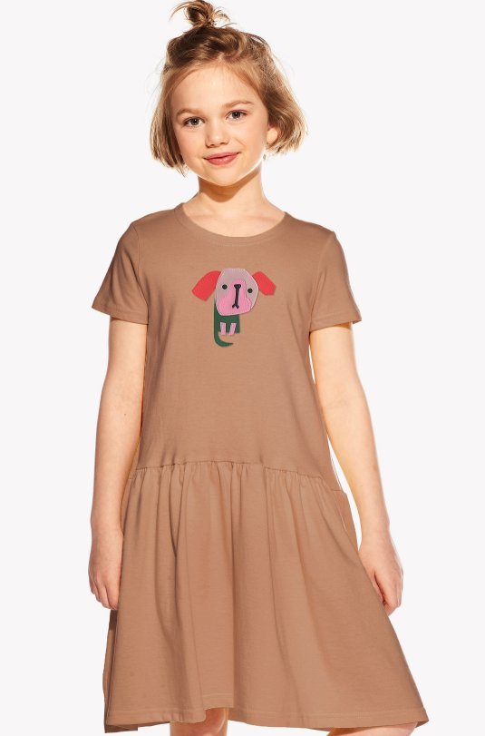 Kleider mit einem Hund