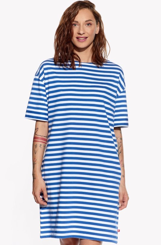 Ruha nincs fütyülés