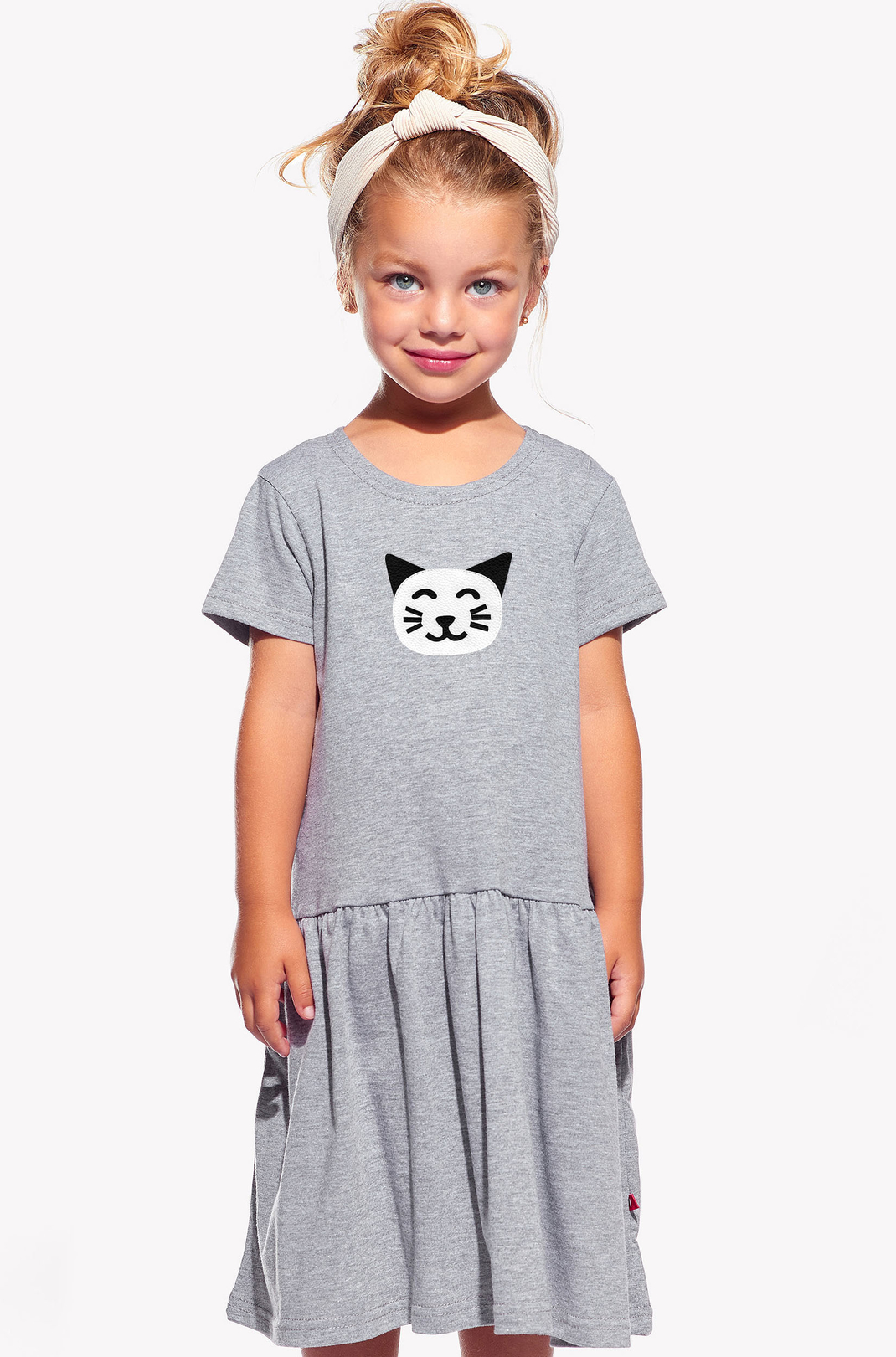 Šaty s mačkou