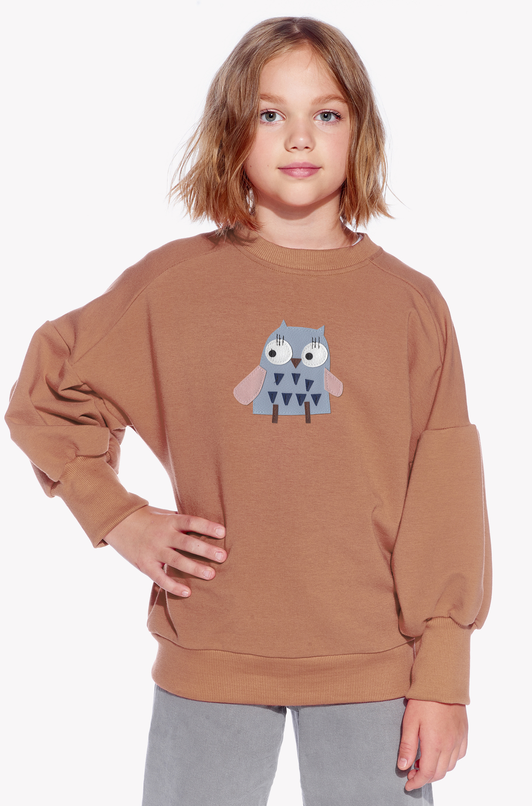 Sweatshirt mit einer Eule