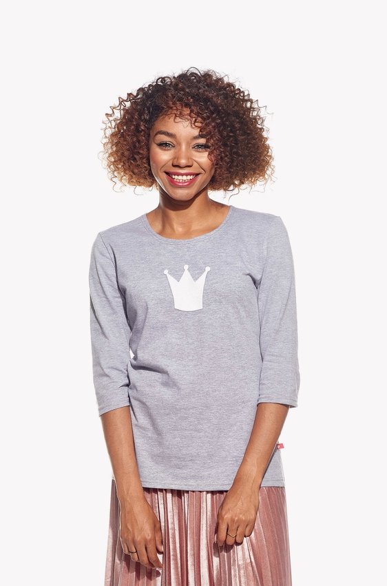 Shirt with crown