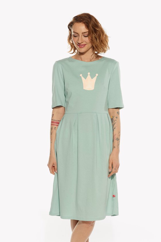 Dresses with crown