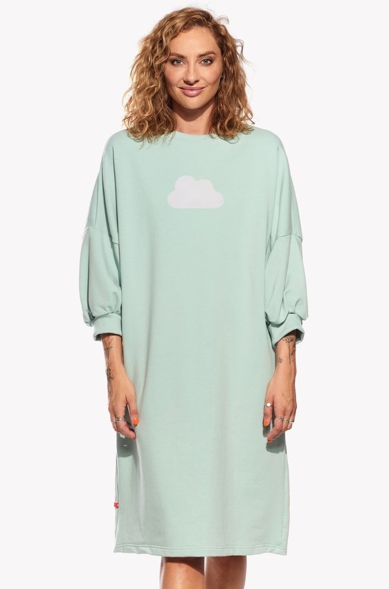 Šaty s oblakom