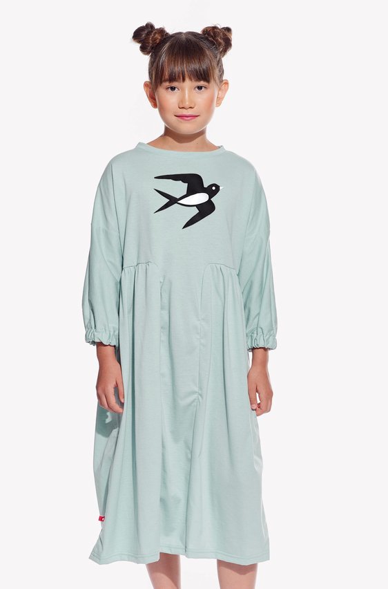 Dresses with swallow