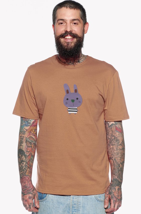Shirt with rabbit